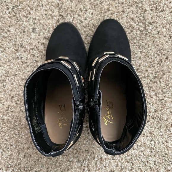 Thalia Sodi Terri ankle boot round toe side zipper buckle detail black size 6 - Picture 6 of 8